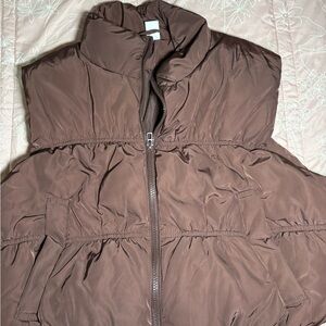 H&M Brown Puffer Vest crop